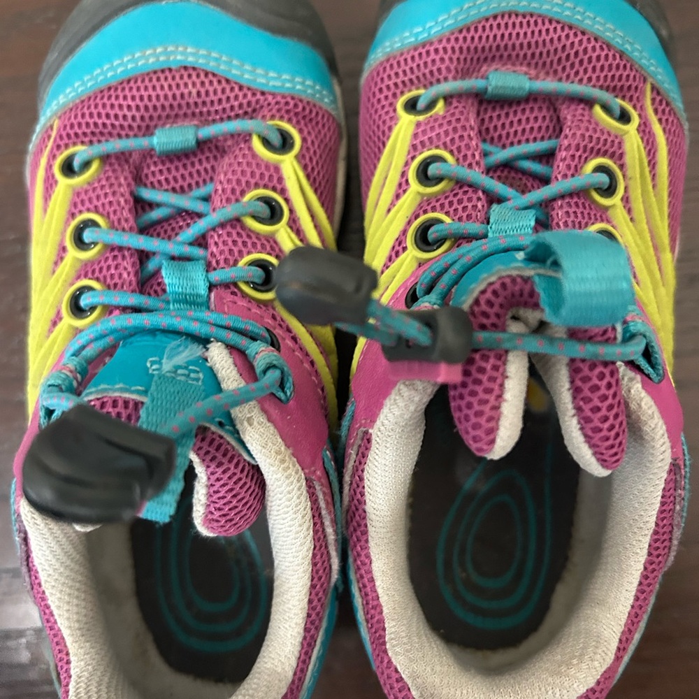 Keens ' Pink and Blue adventure shoes